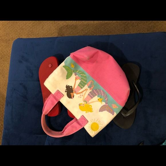 Havaianas 35-36, Girls’ 2 pairs & PB beach bag - Picture 3 of 8